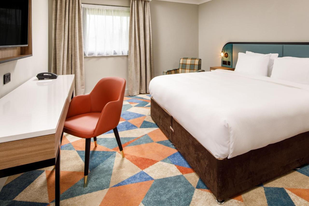Delta Hotels By Marriott Warwick 워릭 외부 사진