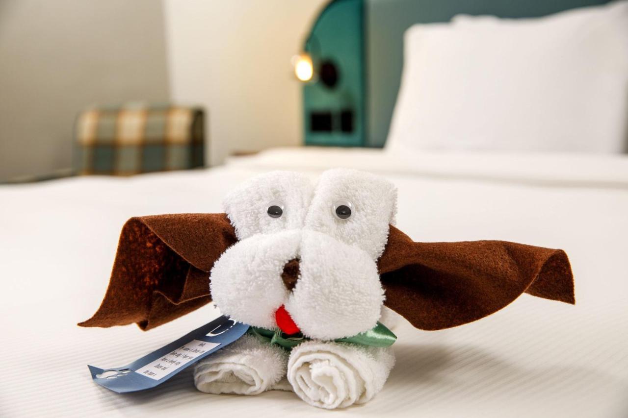 Delta Hotels By Marriott Warwick 워릭 외부 사진