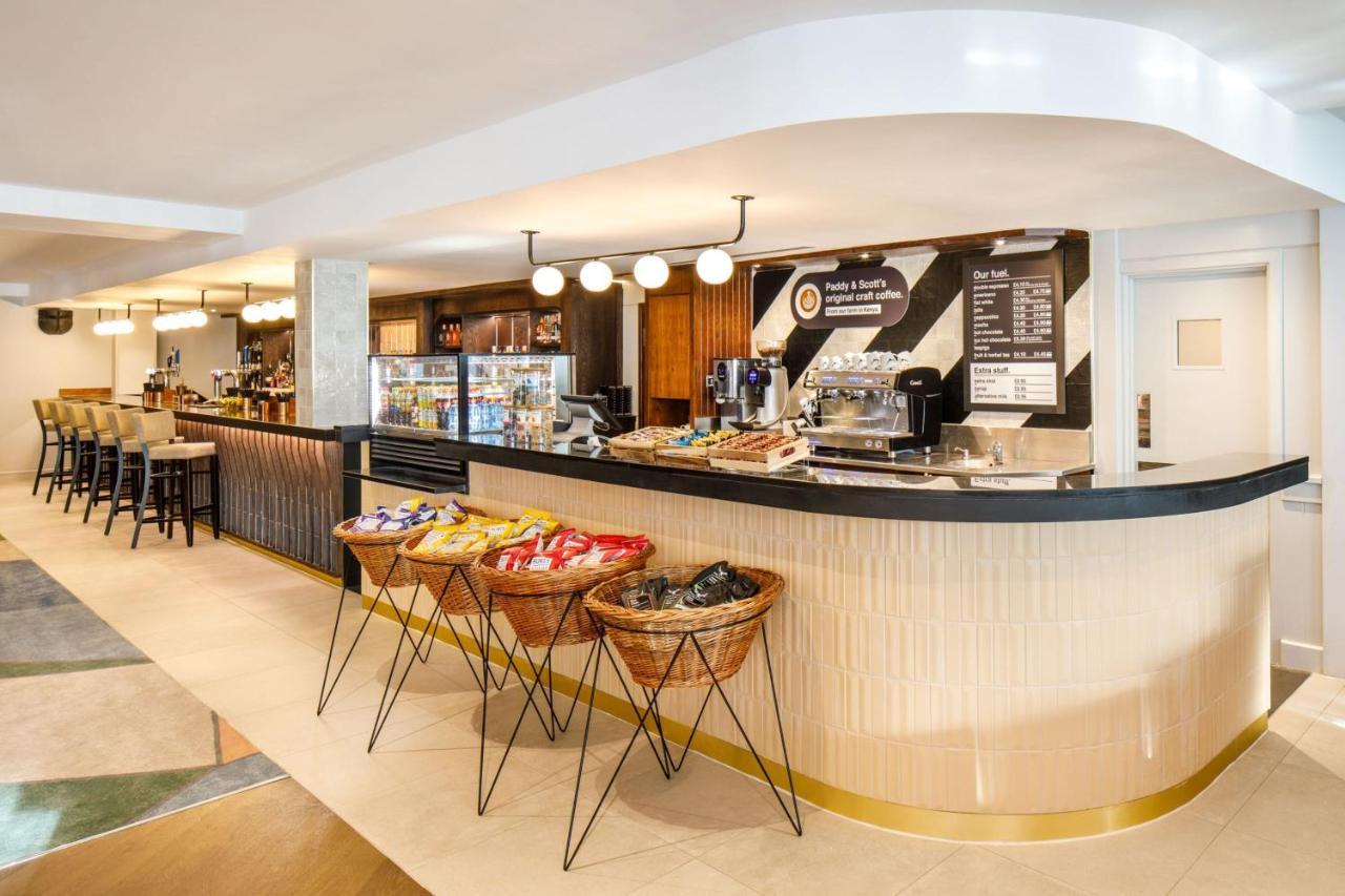 Delta Hotels By Marriott Warwick 워릭 외부 사진