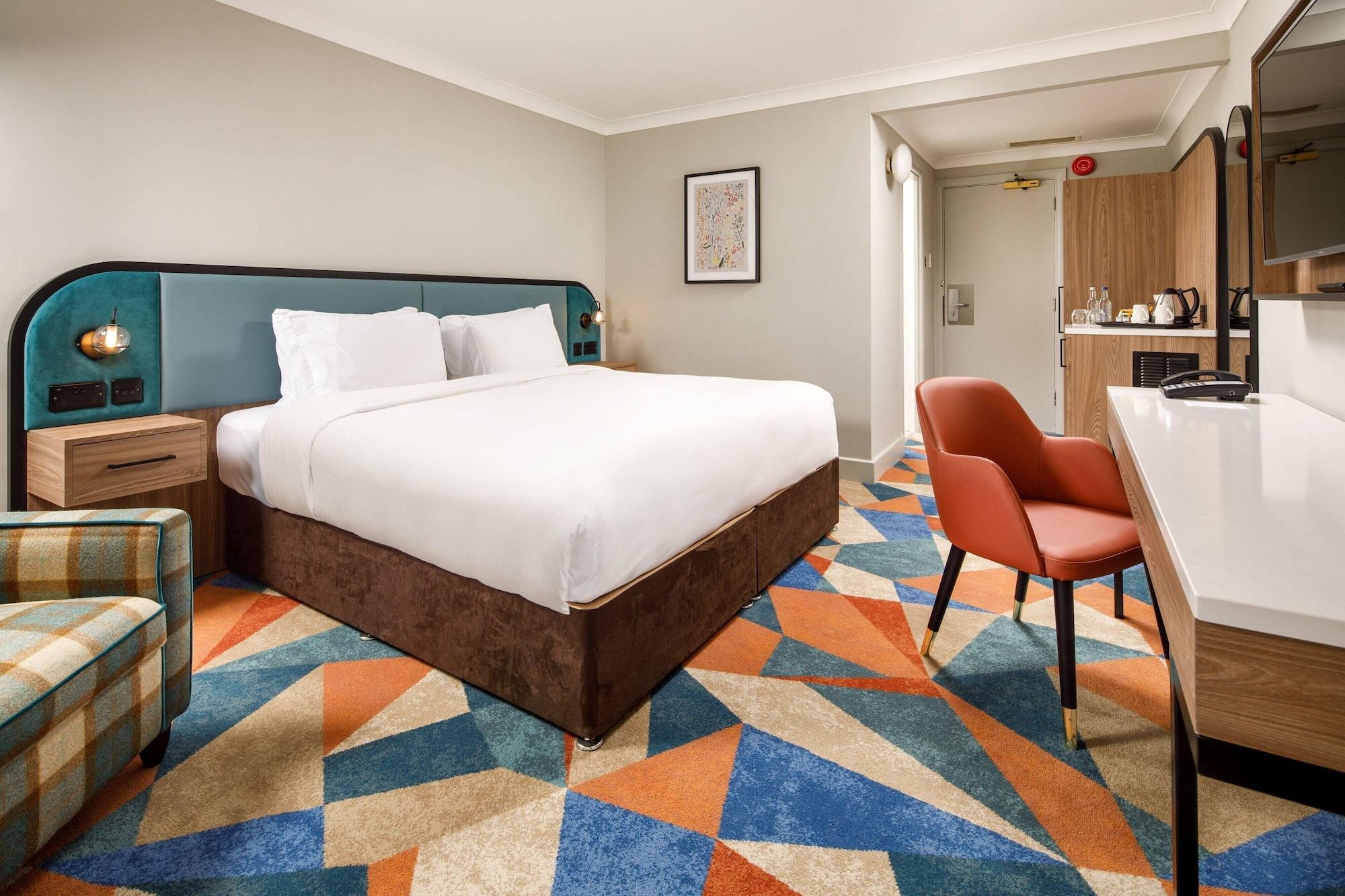 Delta Hotels By Marriott Warwick 워릭 외부 사진
