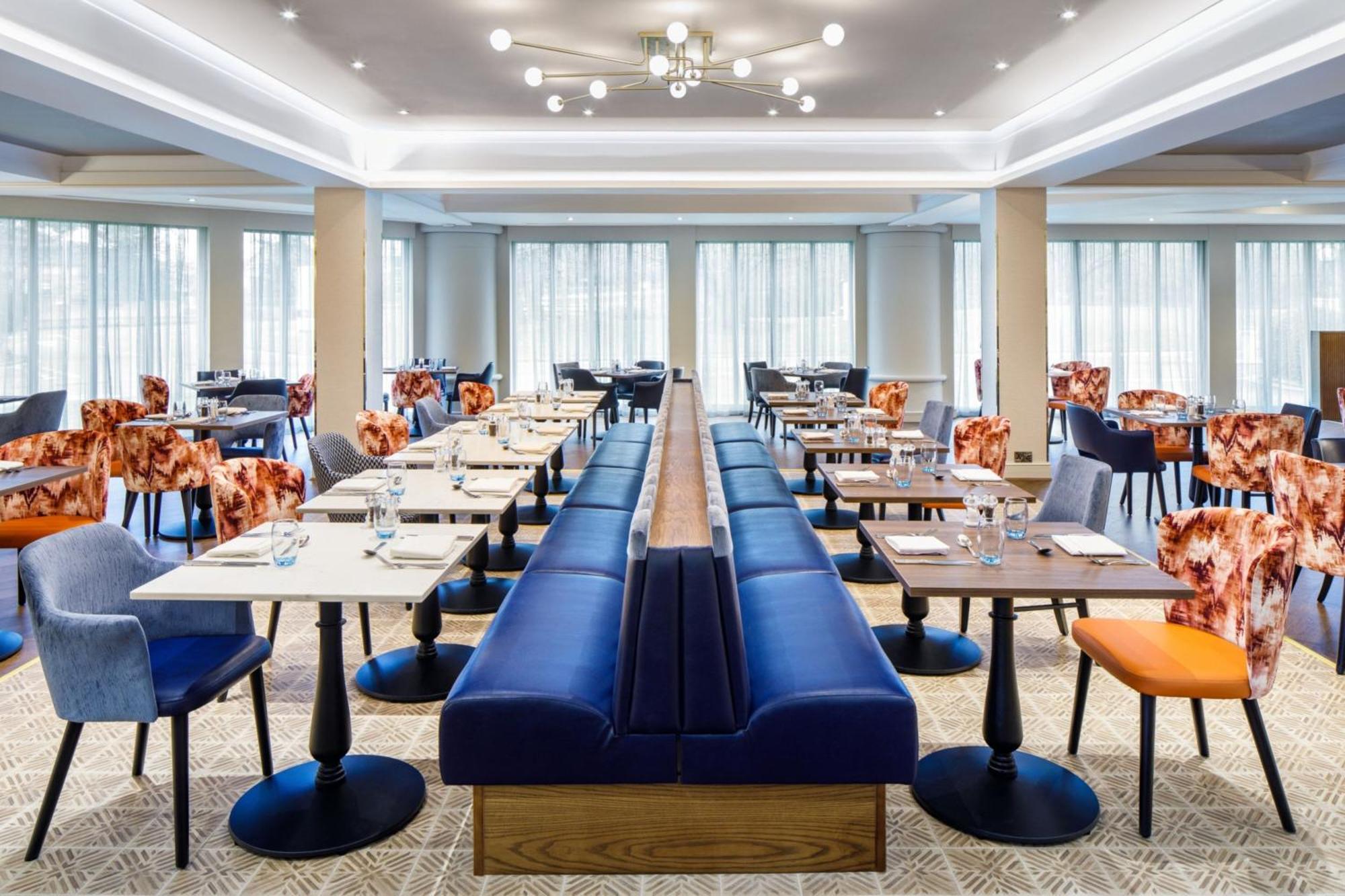 Delta Hotels By Marriott Warwick 워릭 외부 사진