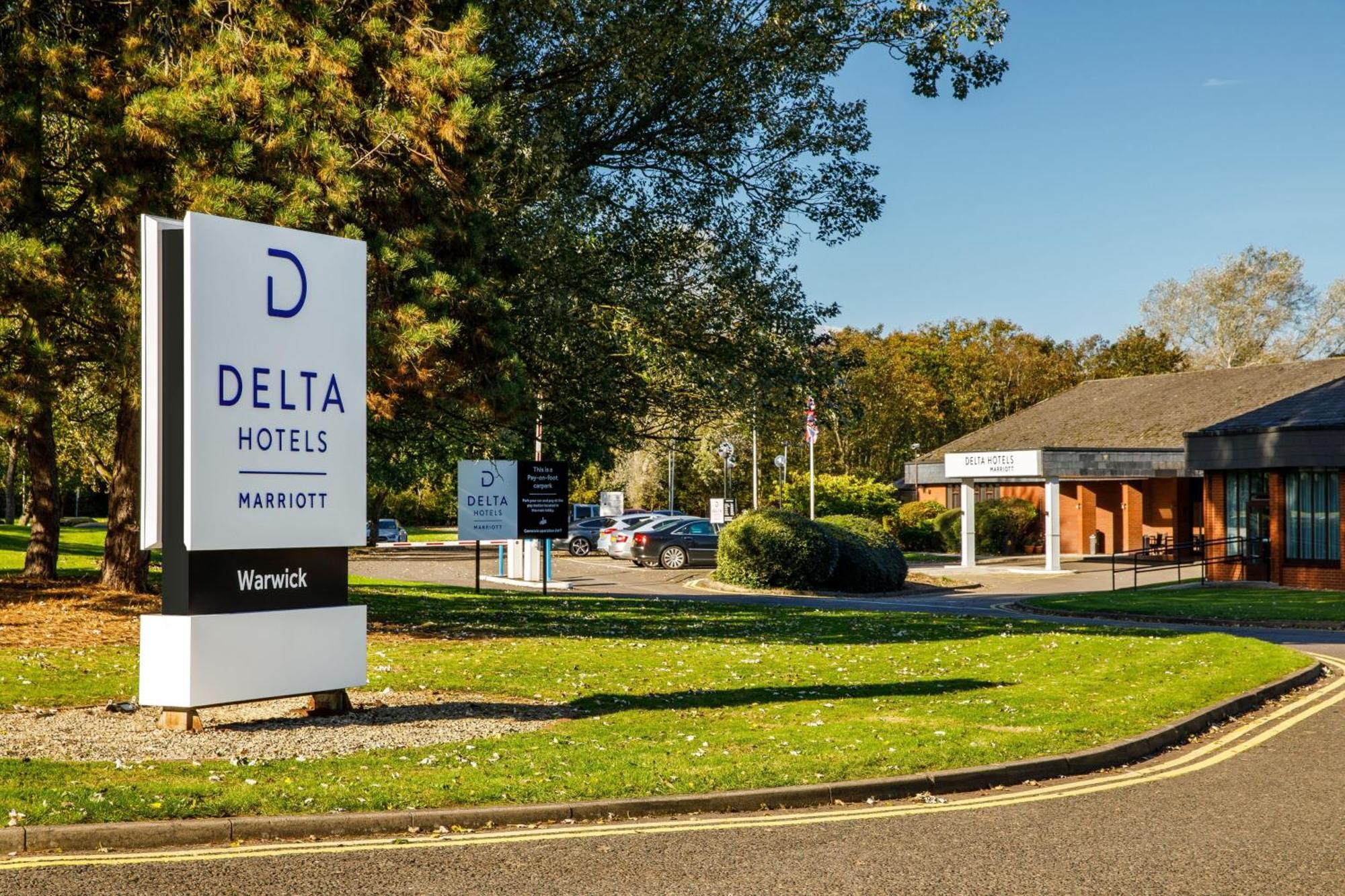 Delta Hotels By Marriott Warwick 워릭 외부 사진